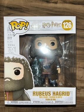 Funko Pop Rubeus Hagrid with tree Harry Potter Holiday